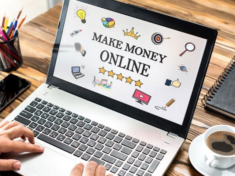 تصویر: کسب درآمد اینترنتی با فروش پنل پیامکی