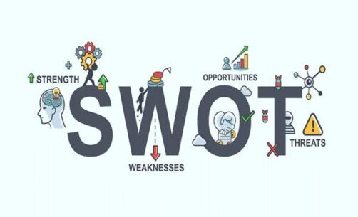 تحلیل SWOT