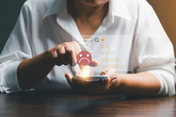 مشتری ناراضی