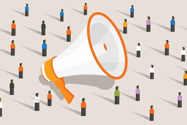 آشنایی با ویژگی‌ها، مزایا و معایب Mass Marketing